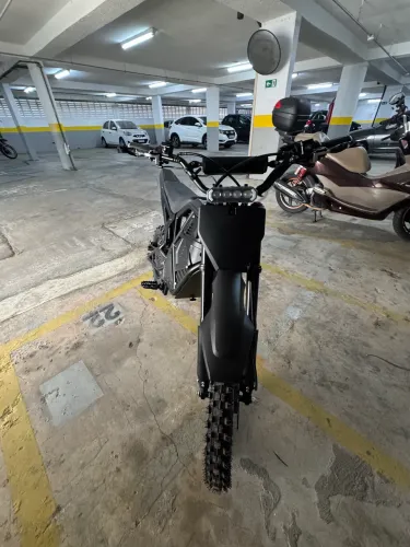 Moto Elétrica Vipcoo G3/H3 (Estilo Surron/Cross) - Zerada, menos de 10km Rodados!