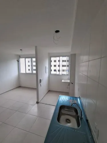 ALUGA SE APARTAMENTO SEMI MOBILIADO CONQUISTA TOPAZIO Colônia Terra Nova - Manaus - AM