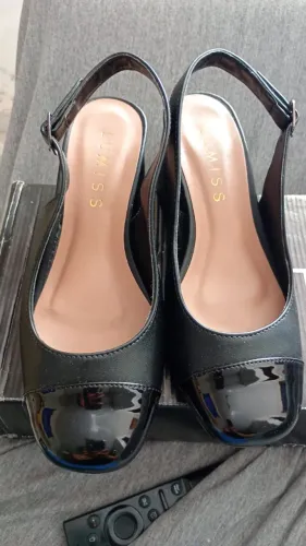Sapato MaryJane37