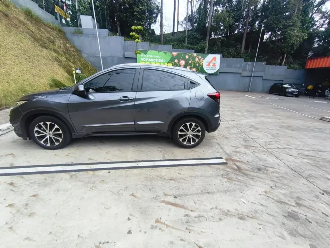 Honda HR-V Touring 1.5 TB 16V 5P Aut. 2021