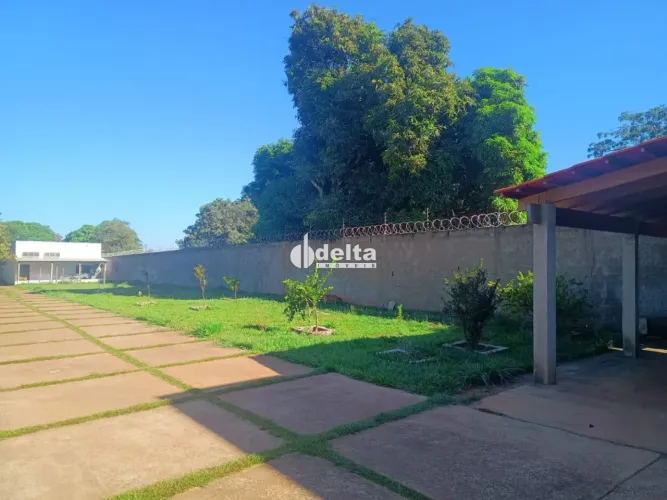 Chácara disponível para venda no bairro Panorama em Uberlândia-MG