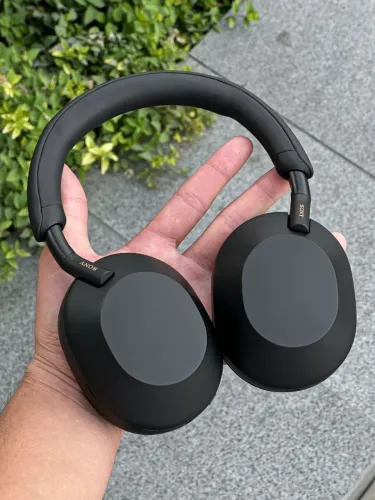 Fone Sony XM5 intacto com o melhor cancelamento de ruído do mercado Sony WH-1000XM5