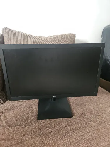 Monitor LG HD 1600X900 75hz
