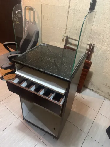 Expositor Caixa em Granito 