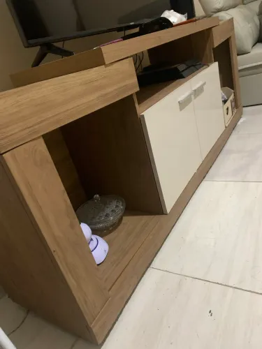 Rack para TV Amadeirado - Ótimo Estado