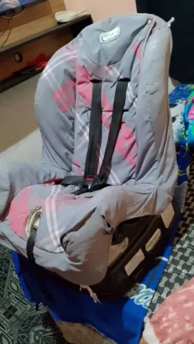 Cadeirinha de BB para carro !