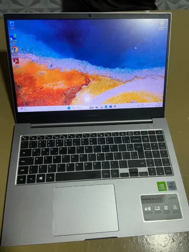 Notebook Samsung i5 10° geração placa de vídeo 2gb 