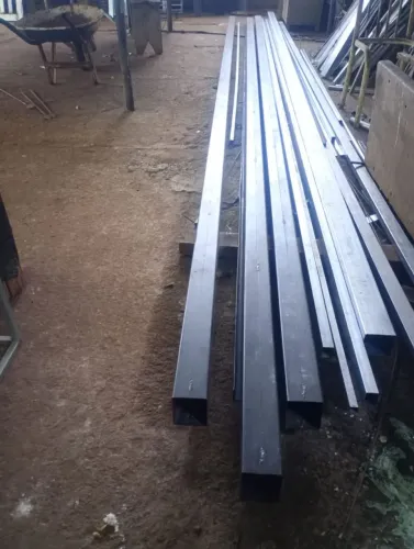 Vende-se 2 Viga aço estrutural