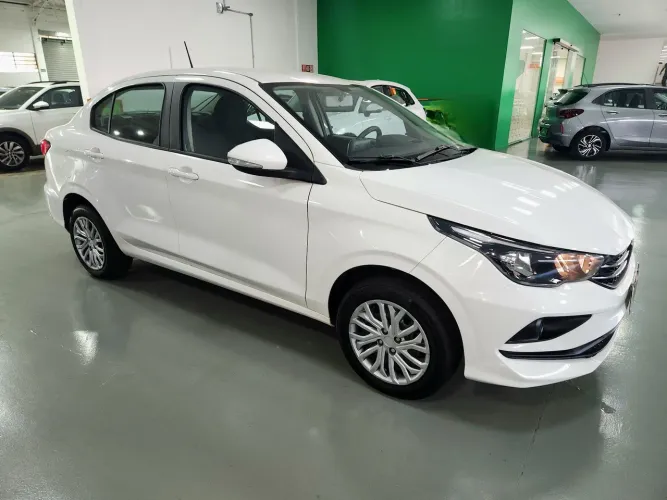 Fiat Cronos Drive 1.3 8V Flex 2025