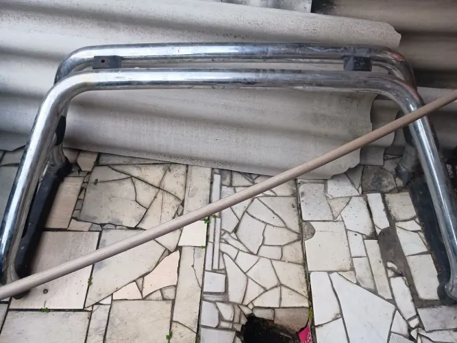 Vende-se santo Antônio da Hilux estribo