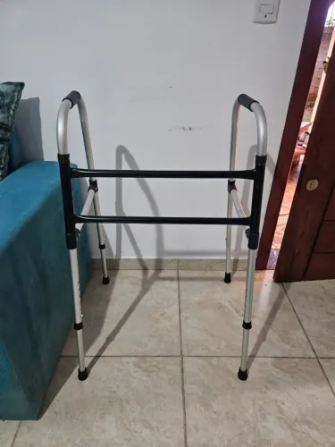 Andador Adulto
