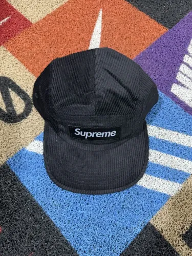 Boné Supreme Corduroy Camp Veludo