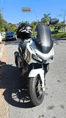 Honda ADV 150