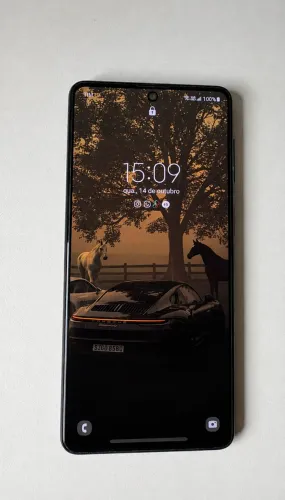 Samsung Galaxy M52 5G - 128GB + Capinha e Película
