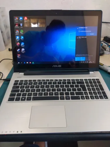 Notbook asus Touch screen