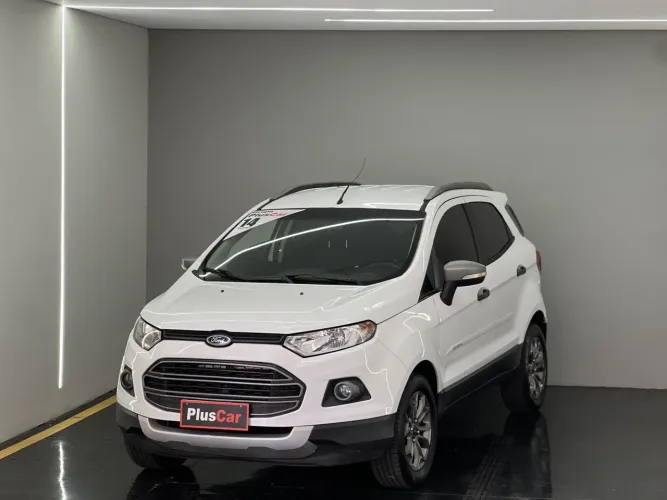Ford Ecosport Freestyle 1.6 16V Flex 5P 2014