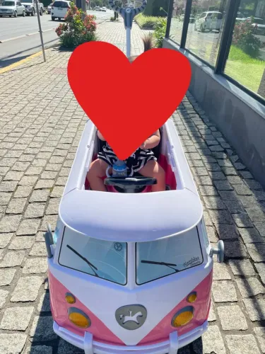 Vendo kombi calesita rosa infantil 