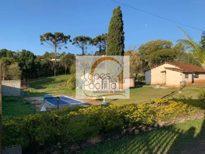 Linda Chácara à venda no bairro Chácaras Fernão Dias em Atibaia!!