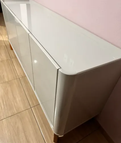 Buffet Aparador Moderno Fendi Alto Brilho 4 Portas - Impecável