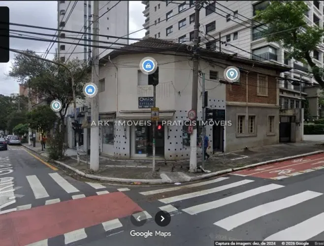 SOBRADO PARA LOCAÇÃO, 4 SALAS 2 BANHEIROS