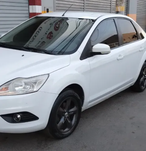 Ford Focus Sedan 2.0 16v/2.0 16V Flex 4P 2010