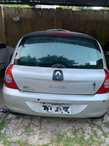 Renault Clio Hi-flex 1.0 16V 3P 2012