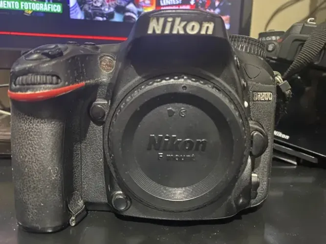 Câmera dslr D7200 Nikon +17x55 Nikon e mais