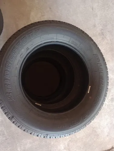 PNEUS 215/65 R16