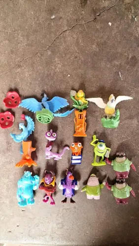 Miniaturas Kinder Ovo