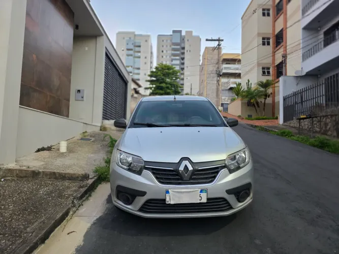 Renault Logan Life Flex 1.0 12V 4P Mec. 2020