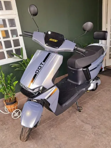 Vendo Scooter Elétrica Nova com Garantia