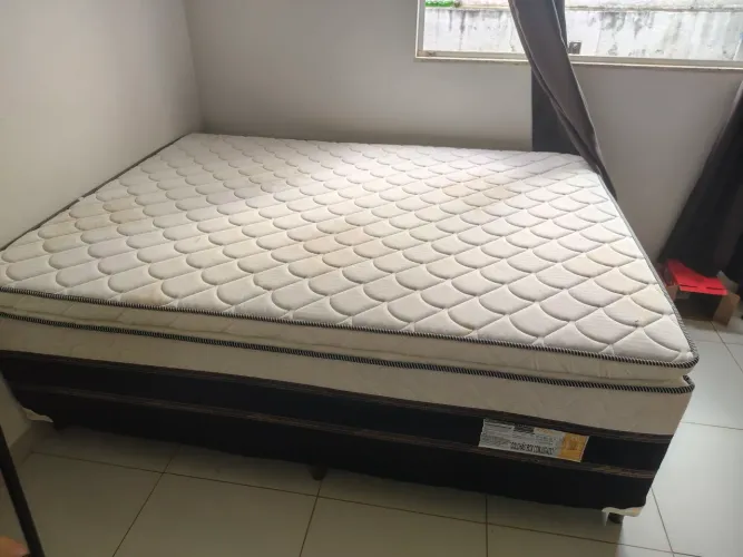 Cama box casal