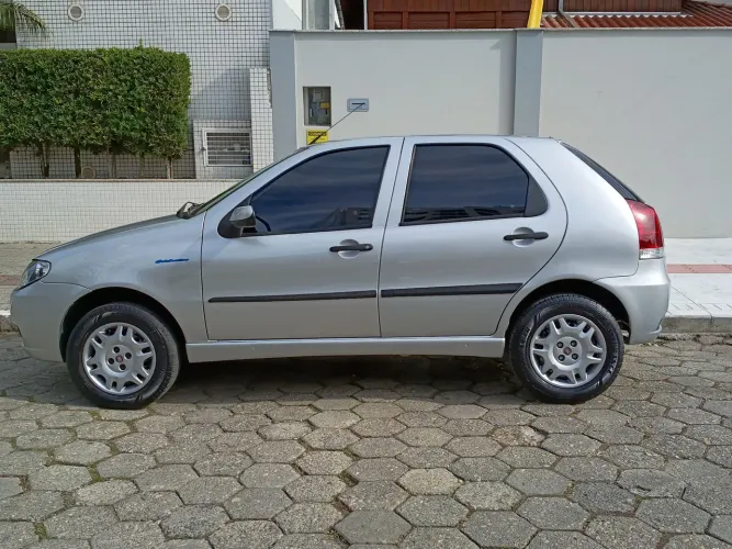 Fiat Palio 1.0 Cel. Econ./italia F.flex 8V 4P 2010