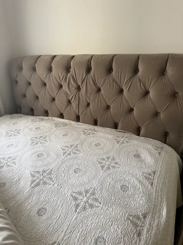 Cabeceira estofada cama Queen cinza chumbo