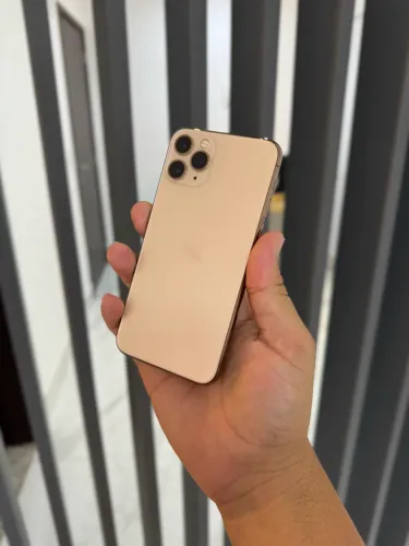 IPHONE 11 PRO 64 GIGAS tela trocada