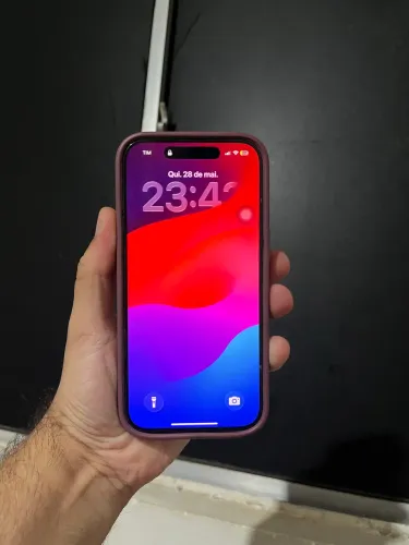 IPHONE 15 