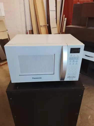 Micro-ondas seminovo funcionando ENTREGA dentro de Uberlândia MG