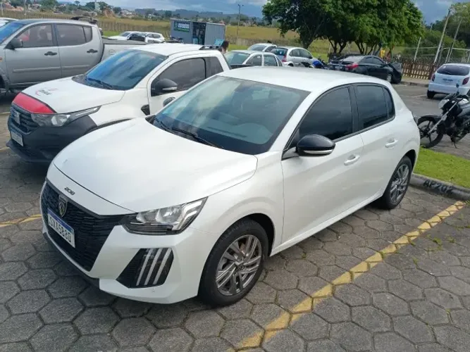 Peugeot 208 Allure 1.0 Tubo Flex 5P Aut. 2025