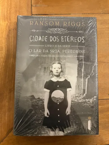 Livro Cidade dos Etéreos capa dura 