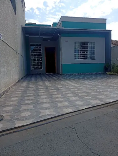 Casa semi nova em Fazenda Rio Grande