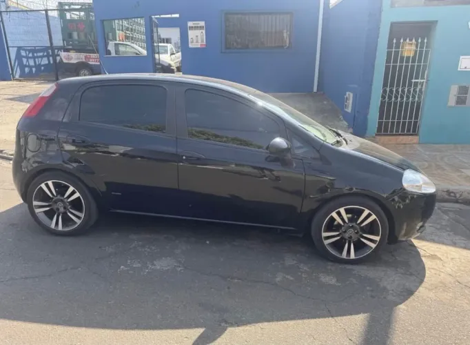 Fiat Punto ELX 1.4 Fire Flex 8V 5P 2009