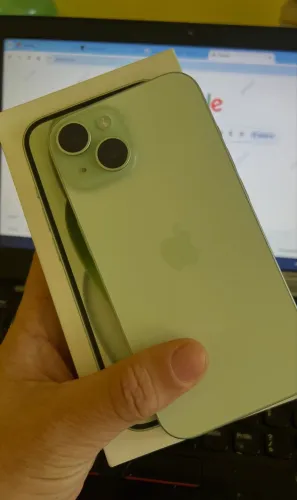 iPhone 15 128gb