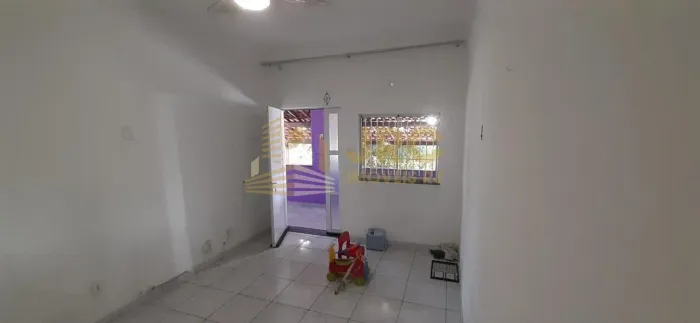 Casa para Venda em Rio de Janeiro - RJ no bairro Ramos