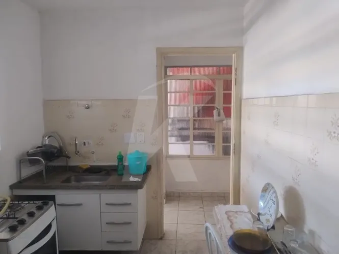 Casa para locação, ótima localização na Zona Norte.