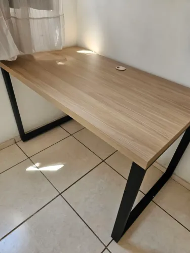 Mesa de escritório 120 x 70 ×75