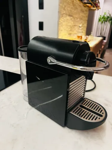 Cafeteria Nespresso Pixie