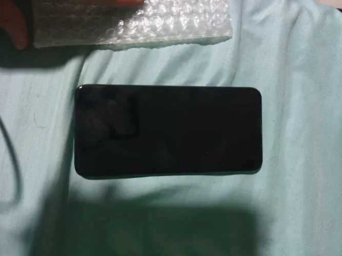 Celular Motorola one fusion+ retirada de peças