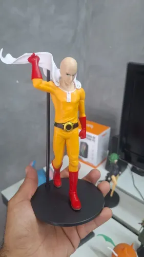 Action Figure Saitama One Punch Man