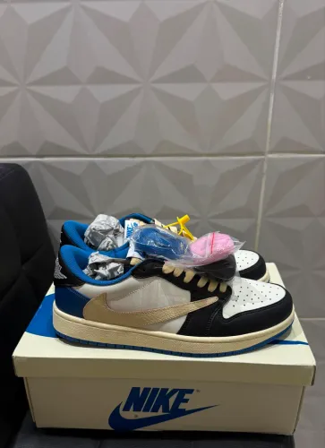 Air Jordan 1 Low OG SP "Fragment x Travis Scott