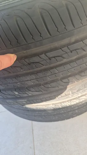 Pneus Giti 255/60 R18